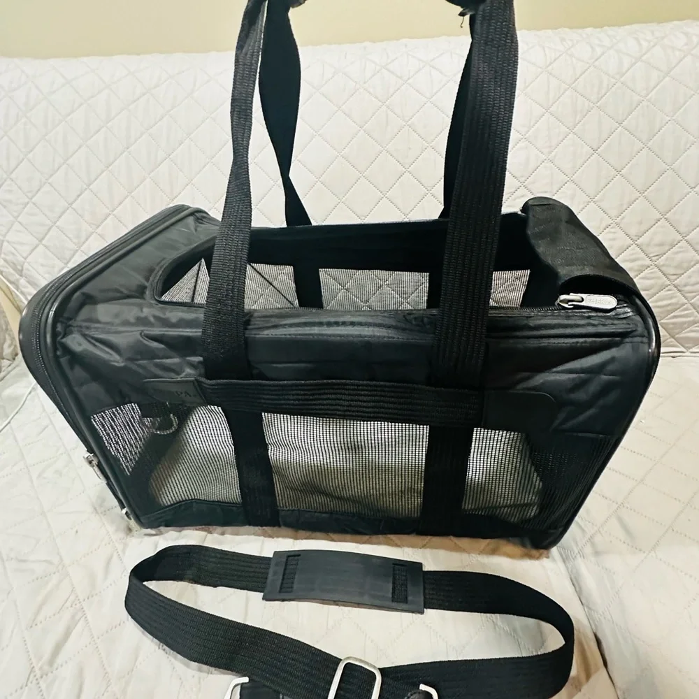 Black Pet Carrier for Dogs - Picture 2 of 14